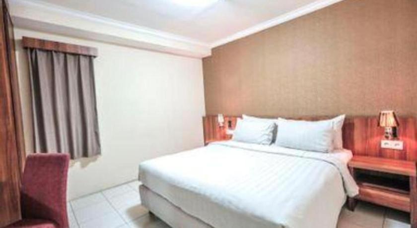 Great Western Hotel & Resort Serpong - Tangerang Bagian luar foto