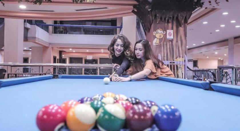Great Western Hotel & Resort Serpong - Tangerang Bagian luar foto