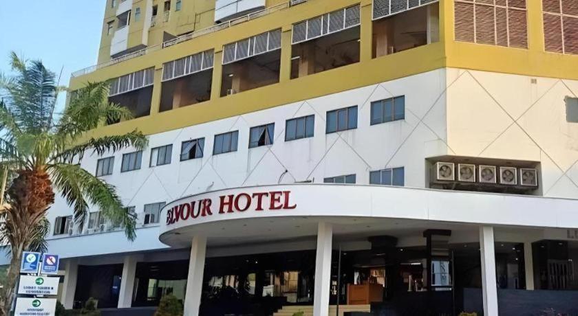 Great Western Hotel & Resort Serpong - Tangerang Bagian luar foto