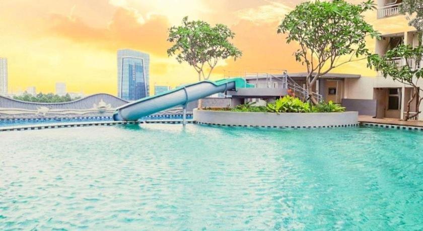 Great Western Hotel & Resort Serpong - Tangerang Bagian luar foto
